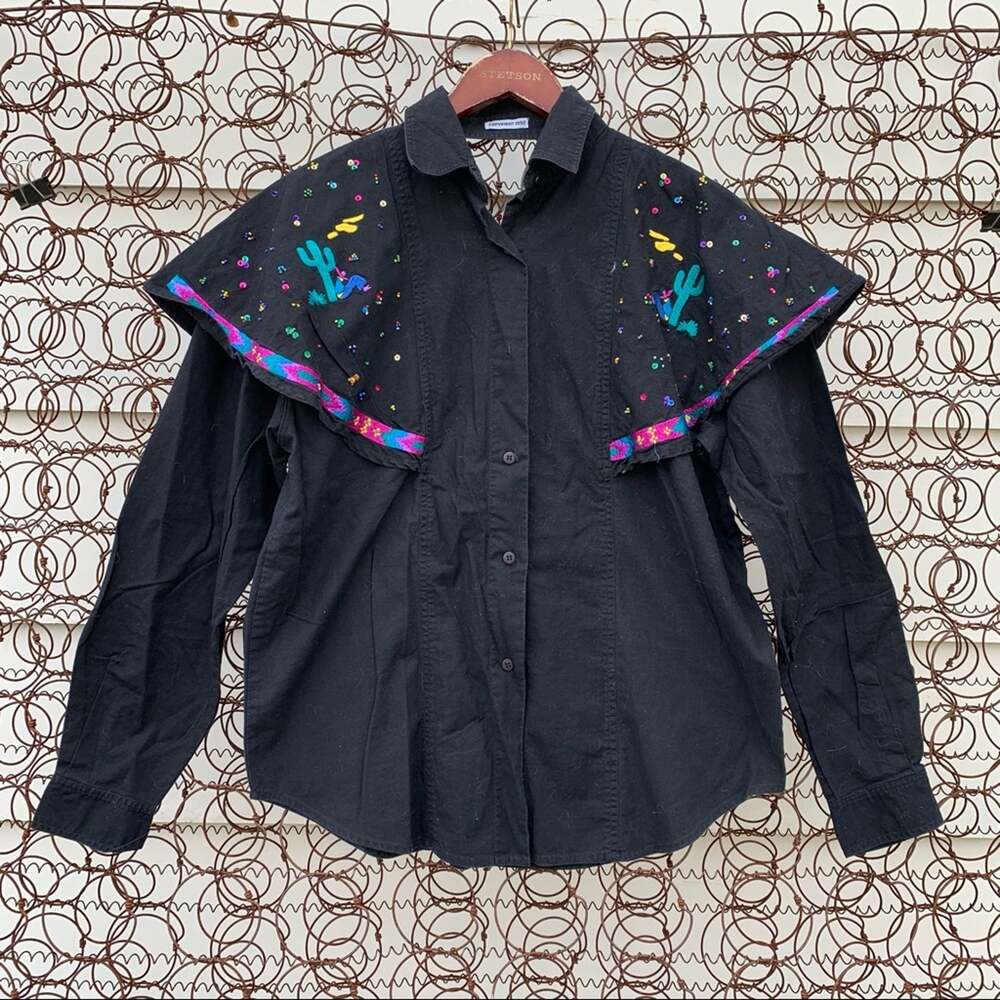 Vintage Southwest Canyon embroidered beaded Aztec Boho cutout back western shirt